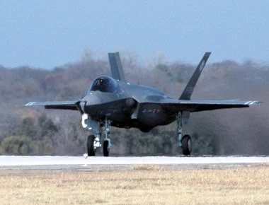 Τα βρετανικά F-35 στην Κύπρο επιχείρησαν στην Συρία όπως παραδέχτηκε η Βρετανίδα ΥΠΑΜ